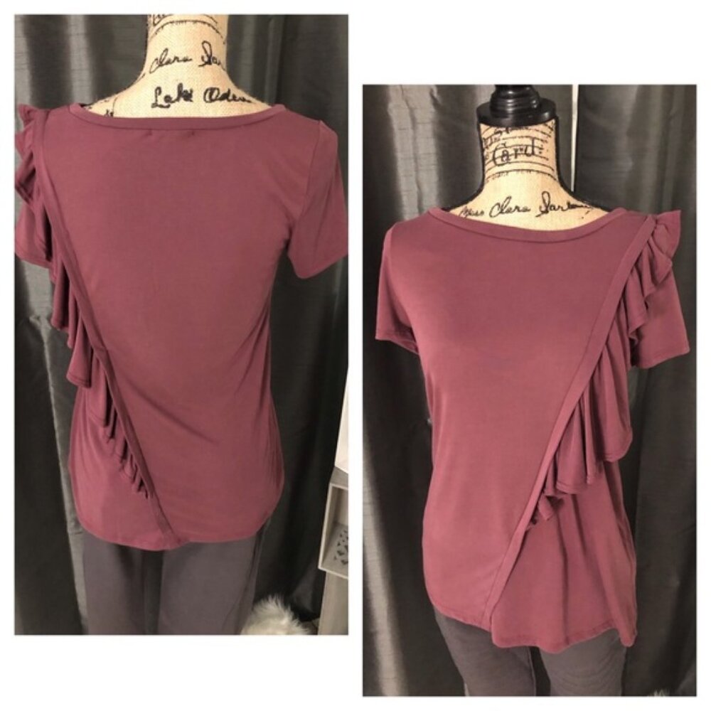 Clear Out‼️ Short Sleeve Ruffle Tee - Picture 4 of 5